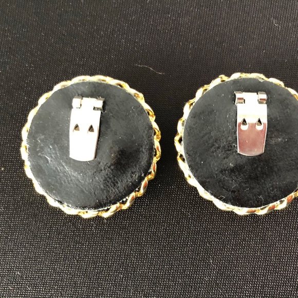 VINTAGE BLACK SUEDE SHOE CLIPS - Picture 2 of 2